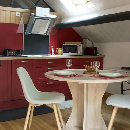 Holiday home Cosy Perche Dans Les Arbres Au Coeur Du Perigord Proche Sarlat *