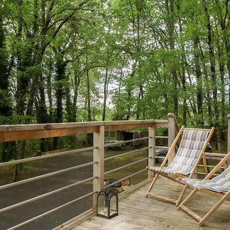 Cosy Perche Dans Les Arbres Au Coeur Du Perigord Proche Sarlat * Castels