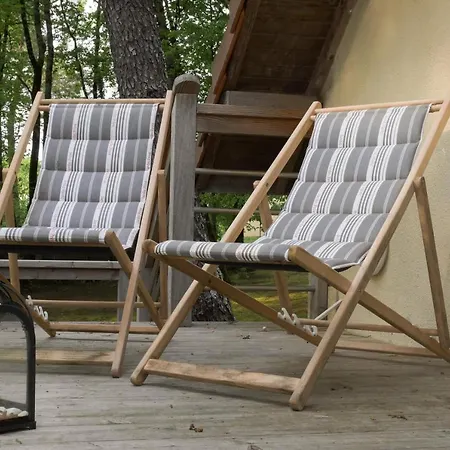 Cosy Perche Dans Les Arbres Au Coeur Du Perigord Proche Sarlat Holiday home